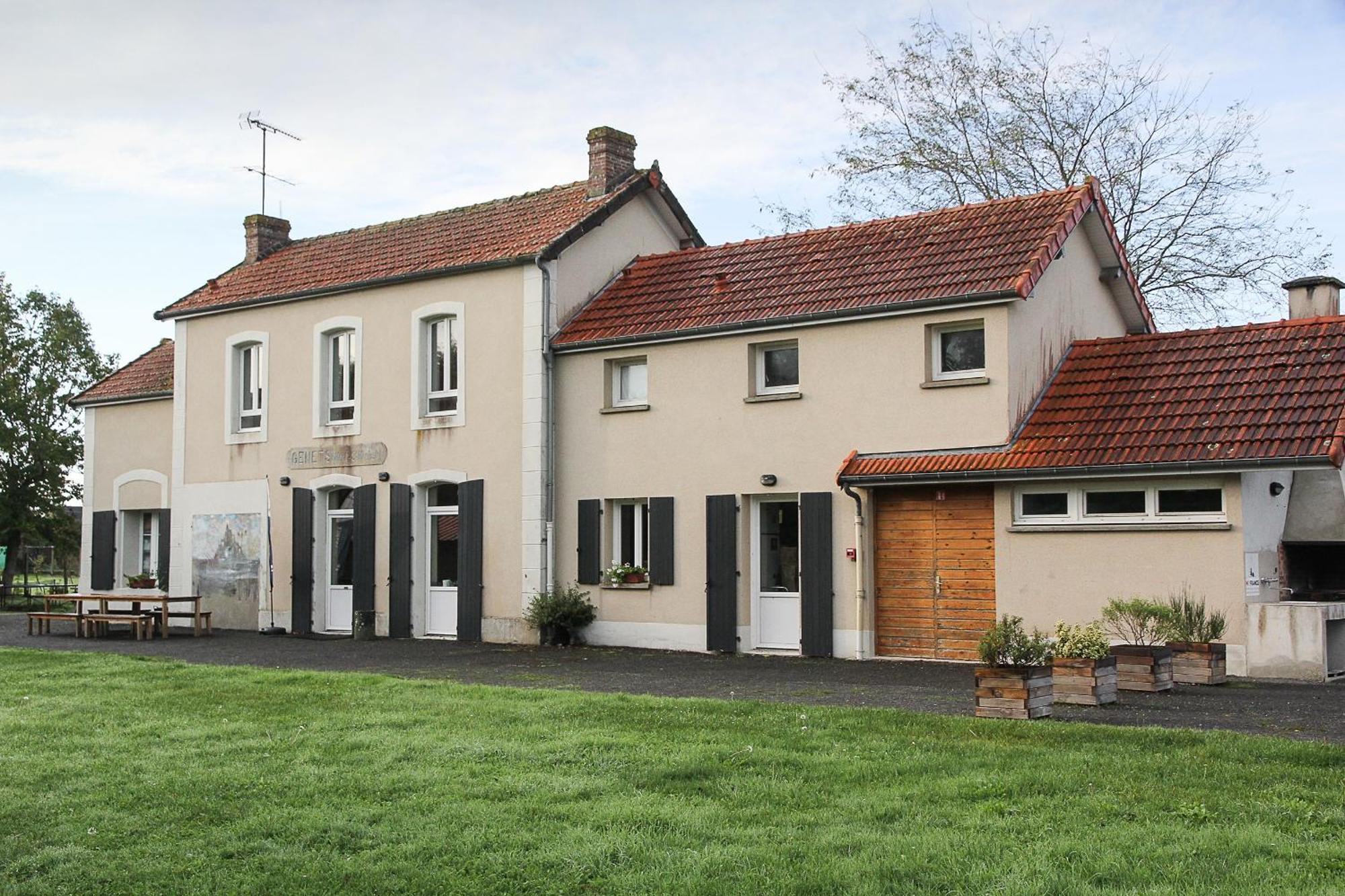 Auberge De Jeunesse Hi Genêts Exteriér fotografie